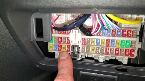 2004 nissan maxima fuse box junction wire diagram|2012 maxima fuse box diagram.